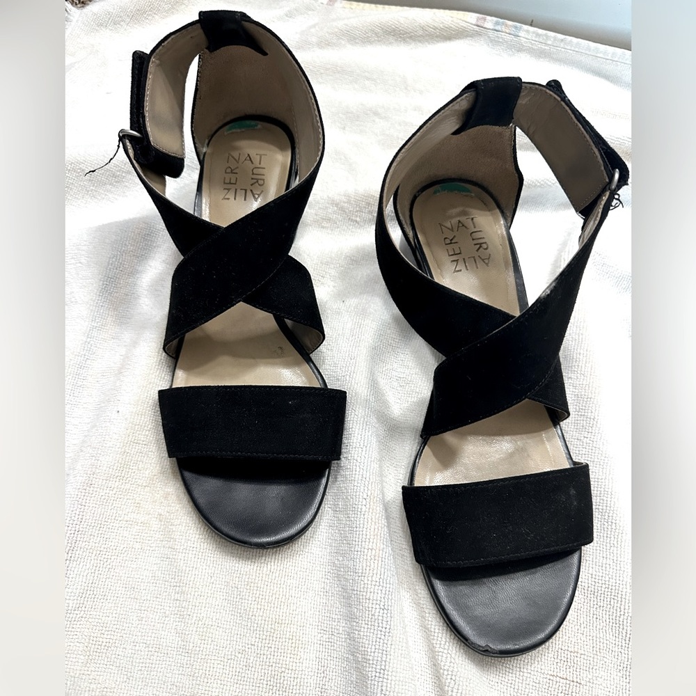 Black sandals